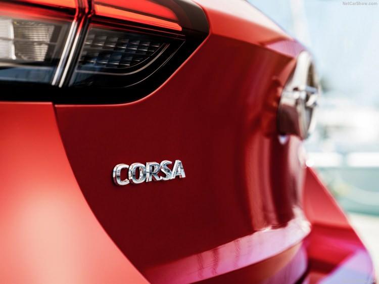 <p>Corsa-e’nin konfor ve teknoloji donanımlarında, küçük sınıf hatchback’lerdeki tüm ihtiyaçlar karşılanıyor</p>
