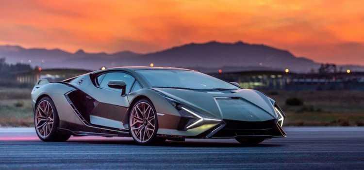 <p>7. Lamborghini Sian - <strong>3.6 Milyon Dolar</strong></p>
