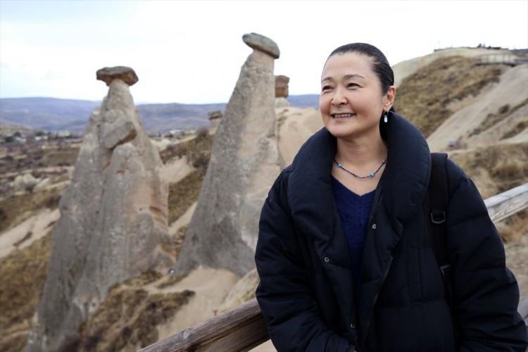 <p>Özgel, ilçedeki iş yerlerine gelen Japon turistlerle diyalog kurması için sık sık kendisinden destek aldıklarını da sözlerine ekledi.</p>