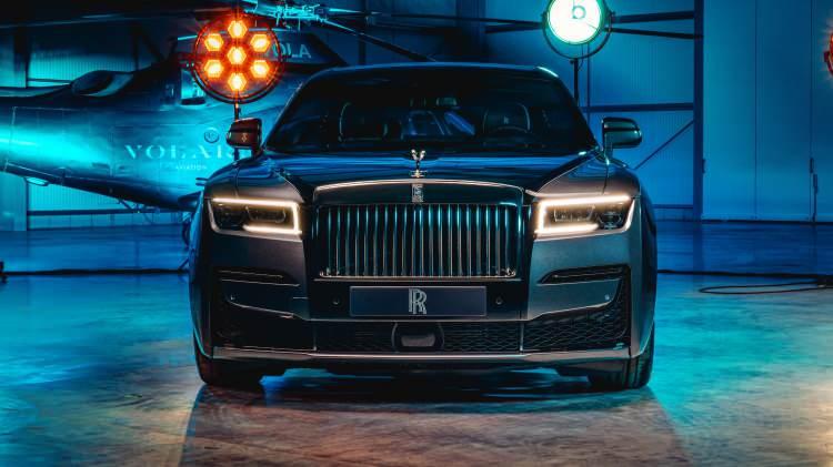 <p>Kısa bir süre önce elektrikli modeli Spectre'in üzerindeki örtüyü kaldıran Rolls-Royce, 2000'li yılların başından bu yana Alman otomobil üreticisi BMW'nin kontrolünde bulunuyor.</p>

<p> </p>
