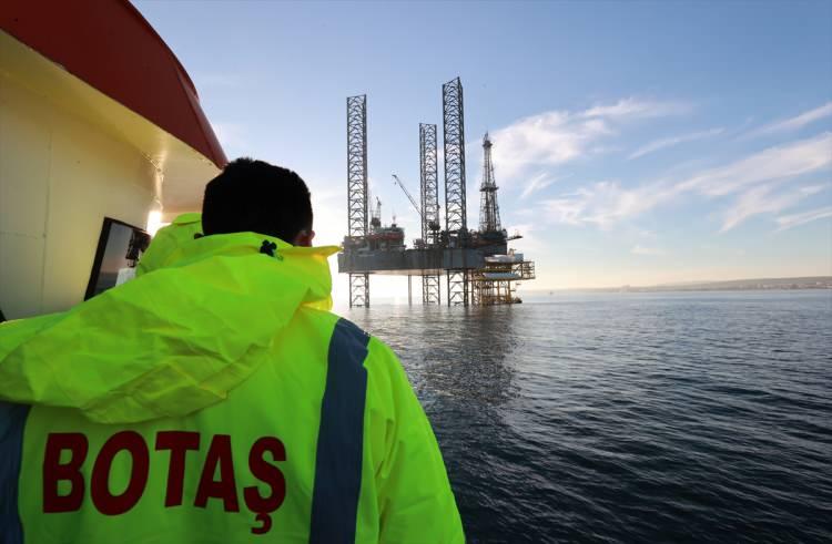 <p>Talebin zirve yaptığı dönemlerde devreye girmek üzere kurgulanan ve arz güvenliği için kritik öneme sahip depolama tesislerinden Silivri Doğalgaz Depolama Tesisi’nin ilave kapasite yatırımı tamamlandı.</p>