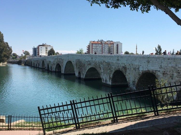 <p>Adana, bir önceki yıl listeye giren Antalya'dan daha çok oy alan Türk şehri olmuştur."</p>
