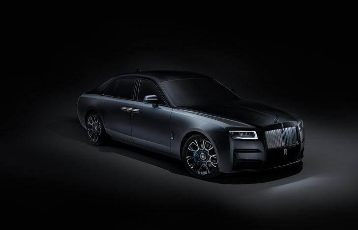 <p>Otomobillerini İngiltere'nin ünlü motorsporları etkinliğine ev sahipliği yapan Goodwood bölgesinde üreten Rolls-Royce, 2021'de satışlarını tüm dünyada yüzde 49 artırarak 5 bin 586 adet ile kendi rekorunu kırdı.</p>

<p>HABERTÜRK</p>
