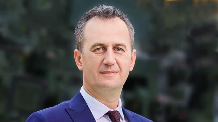 <p>ASELSAN Yönetim Kurulu Başkanı ve Genel Müdürü Haluk Görgün, şirketin farklı alanlarda AR-GE merkezlerine ve 6 bin 500 AR-GE personeline sahip olduğunu söyledi.</p>
