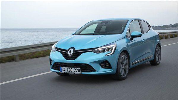 <p>6 bin 771 satışla Renault Clio,</p>