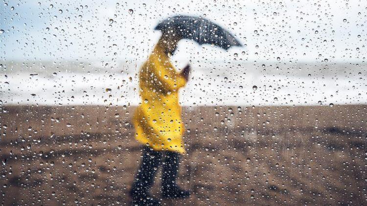 <p>TOKAT 8°C, 16°C<br />
Parçalı ve çok bulutlu, aralıklı yağmur ve sağanak yağışlı</p>
<p>TRABZON 13°C, 17°C<br />
Parçalı ve çok bulutlu, aralıklı yağmur ve sağanak yağışlı</p>