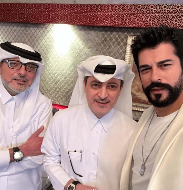 <p><strong>"AYNI KAREDE OLMANIZ UTAN&Ccedil; VERİCİ"</strong></p>

<p><strong>Oyuncu i&ccedil;in "Bu insanla aynı karede olmanız utan&ccedil; verici" yorumları yapıldı.&nbsp;Bir&ccedil;ok sosyal medya kullanıcısı bu durumun utan&ccedil; verici olduğunu dile getirdi.</strong></p>
