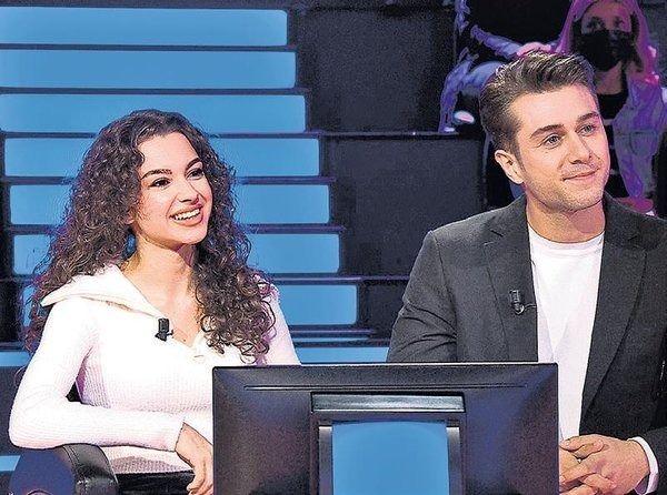 <p><strong>Kardeşlerim dizisinden Su Burcu Yazgı Coşkun, Onur Seyit Yaran,</strong></p>