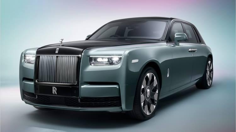 <p>Dünya devi Rolls-Royce, Türkiye'ye 2023'te getireceği otomobillerin tümünü daha 2023'e girmeden sattı. </p>
