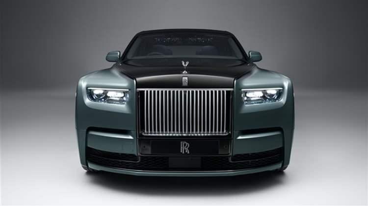 <p>İngiliz lüks otomobil üreticisi Rolls-Royce, iki yeni modelini Türkiye'ye getirdi. </p>

<p> </p>
