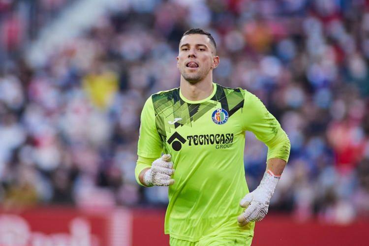 <p>* David Soria / Getafe / 10 Mil. Euro</p>