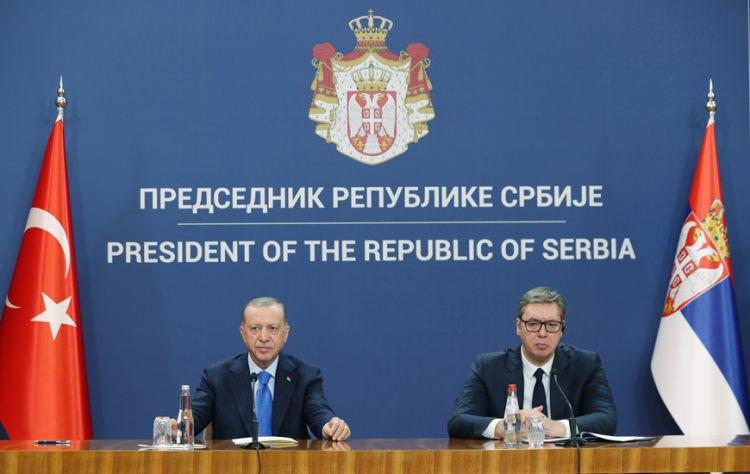 <p>Cumhurbaşkanı Recep Tayyip Erdoğan, Sırbistan Cumhurbaşkanı Aleksandar Vucic’in davetine icabetle, 7 Eylül 2022 tarihinde Sırbistan’a resmî ziyaret gerçekleştirdi.</p>

<p> </p>
