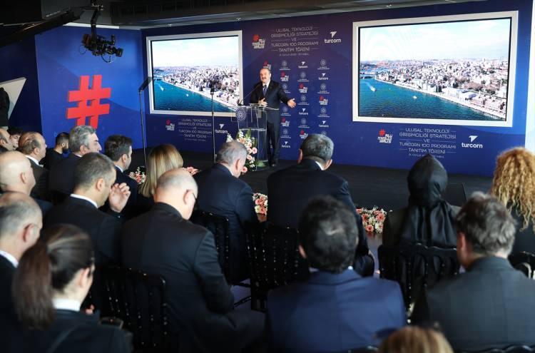 <p>Ulusal Teknoloji Girişimciliği Stratejisi ve Turcorn 100 Programı Tanıtım Töreni, Sanayi ve Teknoloji Bakanı Mustafa Varank'ın katılımıyla İstanbul Resim ve Heykel Müzesi'nde gerçekleşti.</p>
