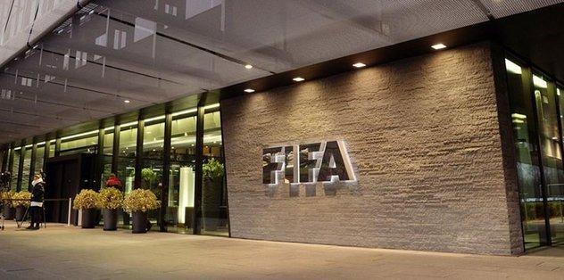 <p>FIFA, dev organizyona çeyrek finalde veda eden ülkelere ise toplamda 17 milyon dolar ödül dağıttı.</p>
