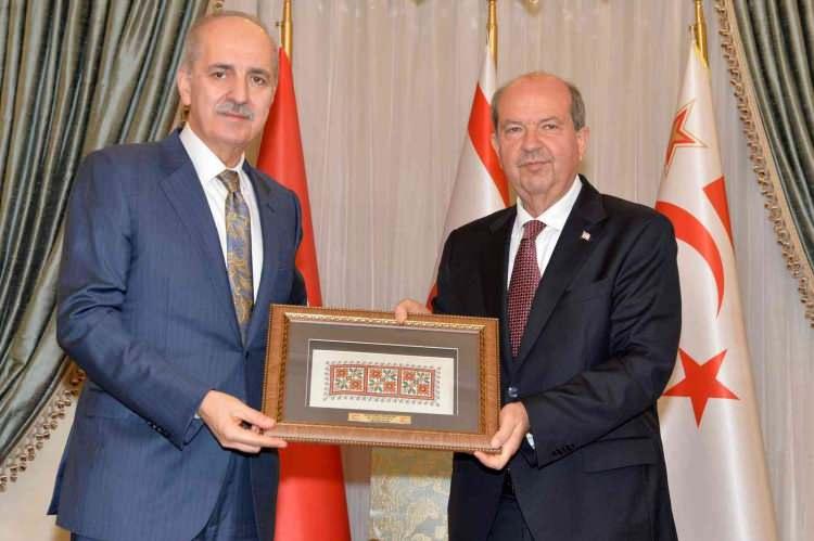 <p>Yeni Azerbaycan partisi genel başkan vekili Tahir Budaqov da KKTC ve Türkiye ile Dostluk kardeşlik bağlarının sarsılmaz olduğunu ifade ederek, iş birliklerine destek verdi. Azerbaycan'ın her zaman Kıbrıs'ın yanında olacağını söyledi.</p>
