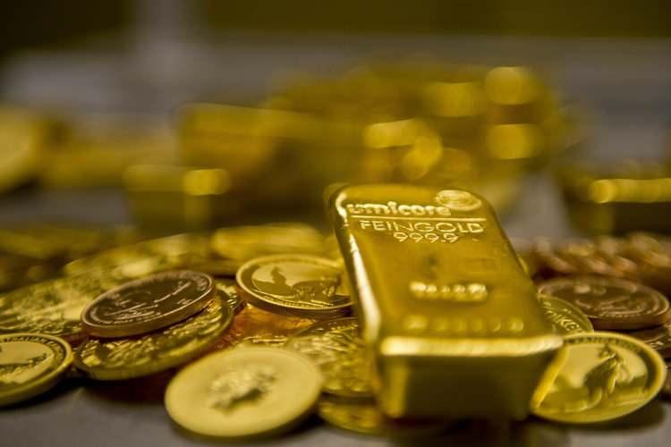 <p>Memiş ons altının gram atlına destek vereceğini söyleyerek, "Bin 830 dolar üzerindeki atakların gram altın fiyatına da destek vereceğini görebiliriz. Bin 830 doların üstüne çıkarsa ons altın, gram altın da bin 100 aralığına gelir." dedi.</p>
<p> </p>