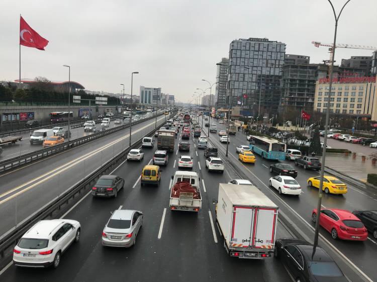 <p>MTV ödemeleri alternatif olarak anlaşmalı bankaların İnternet Bankacılığı, Mobil Bankacılığından yapılabilmektedir.</p>
<p> </p>