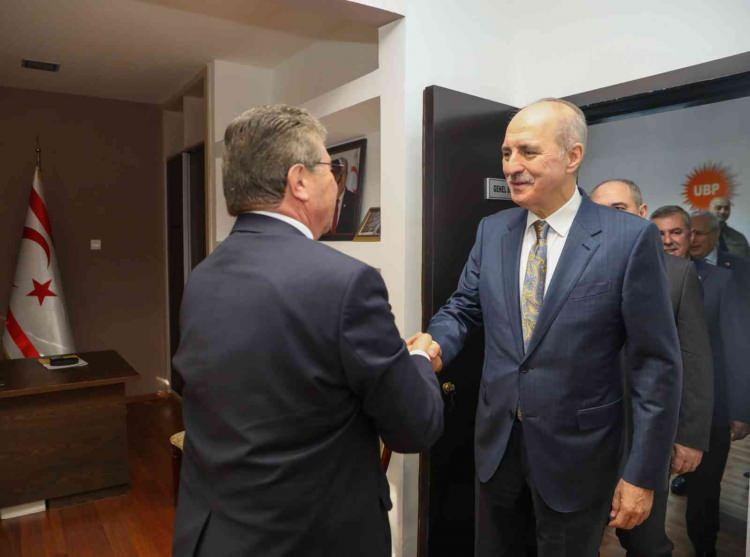 <p>“Tarihi” olarak nitelenen basın toplantısında, KKTC’nin tanınma ve haksız izolasyonların kaldırılması mücadelesi ile her alanda üç ülke arasındaki karşılıklı ilişkilerin ve iş birliklerinin geliştirilmesine destek beyan edildi.</p>
