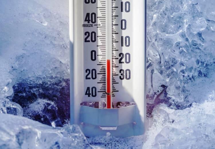 <p><strong>Bununla birlikte sıcaklıkığın d&uuml;şmesi sağlığınızı, &ouml;zellikle de kalbinizi beklemediğiniz şekilde etkileyebilmektedir.&nbsp;</strong></p>
