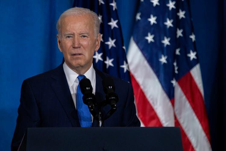 <p>- BIDEN VATANDAŞLARA "UYARILARI DIKKATE ALIN" ÇAĞRISI YAPTI</p>
<p>New York, Virginia, Kentucky, Georgia, Kuzey Carolina ve Oklahoma dahil birçok eyalette olağanüstü hal ilan edilirken, ABD Başkanı Joe Biden, vatandaşları uyarıları dikkate almaya çağırdı.</p>