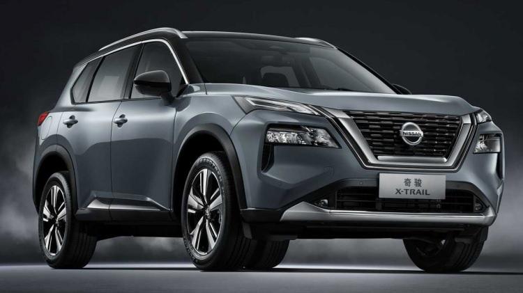 <p><strong>Nissan X-Trail</strong></p>
<p>İsteğe bağlı olarak 7 koltuk seçeneği bulunan ve E-Power elektrik sistemini de bünyesinde barındıran yeni X-Trail’in üçüncü çeyrekte satışa çıkması bekleniyor.</p>
