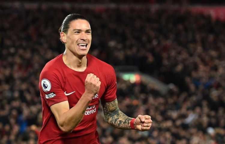 <p>92 - DARWIN NUNEZ<br />
<br />
Kulübü: Liverpool<br />
Ülkesi: Uruguay</p>