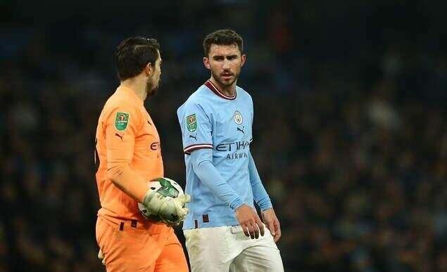 <p>82 - AYMERIC LAPORTE<br />
Takımı: Manchester City<br />
Ülkesi: İspanya</p>
