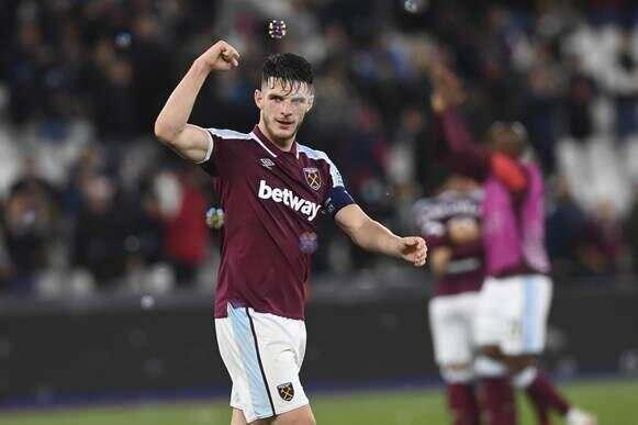 <p>33 - DECLAN RICE<br />
Takımı: West Ham<br />
&Uuml;lkesi: İngiltere</p>

