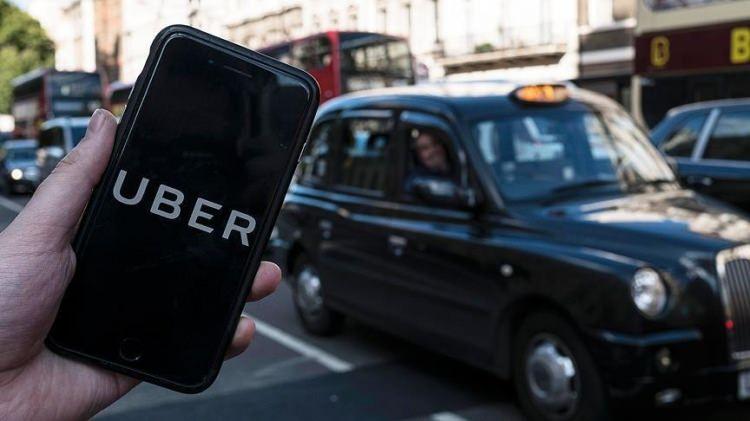 <p><strong>UBER SALDIRISI</strong></p>
<p> </p>
<p>Paylaşımlı yolculuk uygulaması devi, 2016’da 57 milyon kullanıcının bilgilerinin çalınmasıyla büyük veri ihlalleri arasında adını duyurdu. </p>