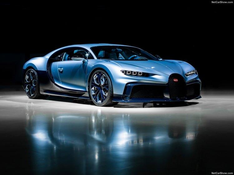 <p>Bugatti Chiron</p>
