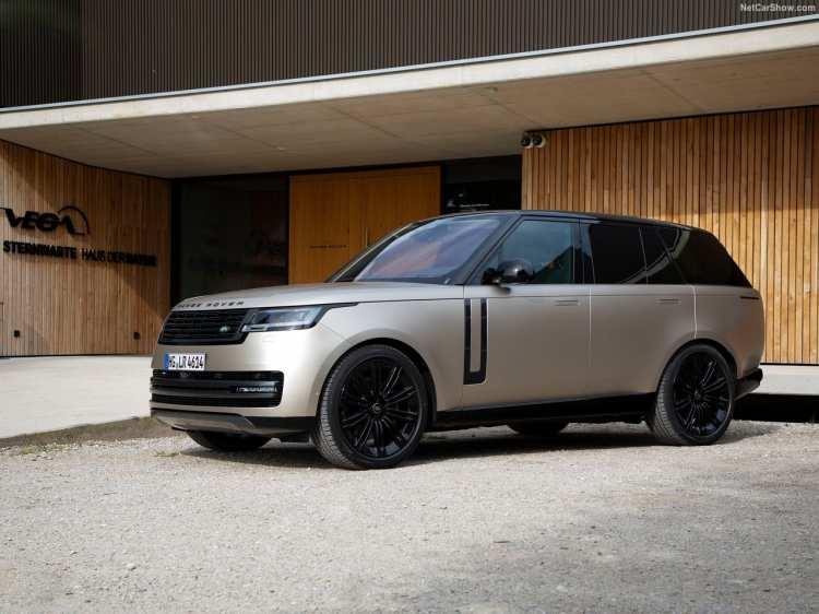 <p>Range Rover</p>
