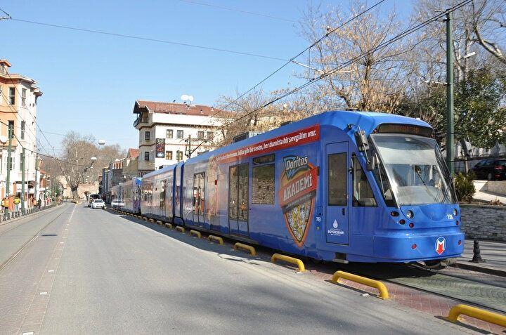 <p>İstasyon ve araçlarda unutularak Metro İstanbul'un kayıp eşya ofislerine teslim edilen eşyalar arasında ilginç olanların listesi ise şöyle...</p>
