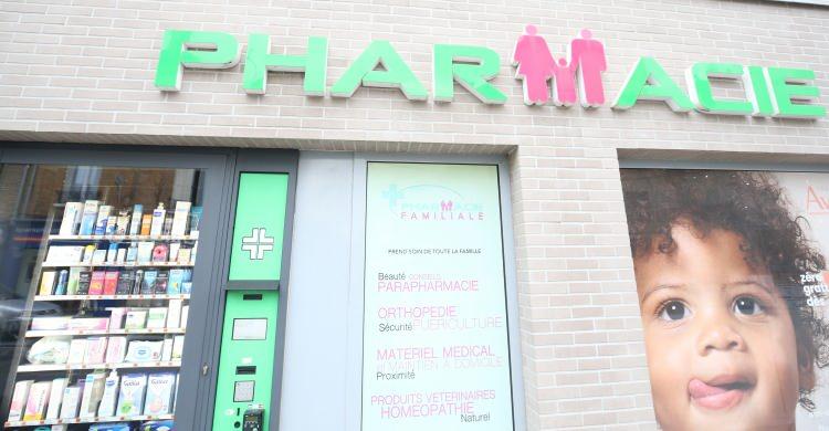 <p>Çocuklara yönelik amoksisilin antibiyotiğinde de gerçek anlamda kıtlık yaşandığına dikkati çeken Cherraben, bu kıtlığın, önce ilacın şurup formuna, ardından çocuklara vermek amacıyla ikiye böldükleri, yetişkinler için üretilen tablet formuna yayıldığını dile getirdi.</p>

<p>Cherraben, "Bu nedenle hekimler, amoksisilini başka antibiyotiklerle değiştirmeleri için sağlık bildirimleri alıyor, bu da zamanla hem antibiyotik hem de amoksisilin kalmamasına yol açıyor, bizim de elimiz ayağımız bağlı, ne yapacağımızı bilmiyoruz." diye konuştu.</p>
