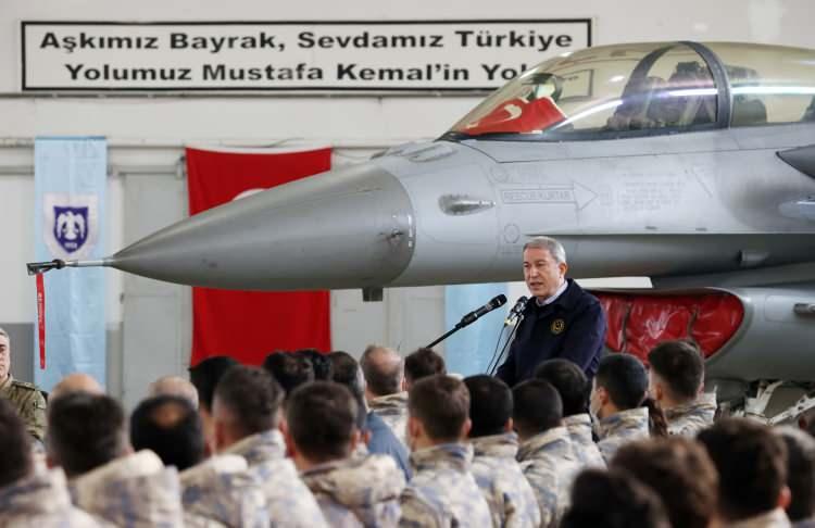 <p> Başarılarınız mutlaka tarihteki yerini alacaktır. 2023 yılında da terörle mücadelemiz çok yoğun geçecek. </p>
