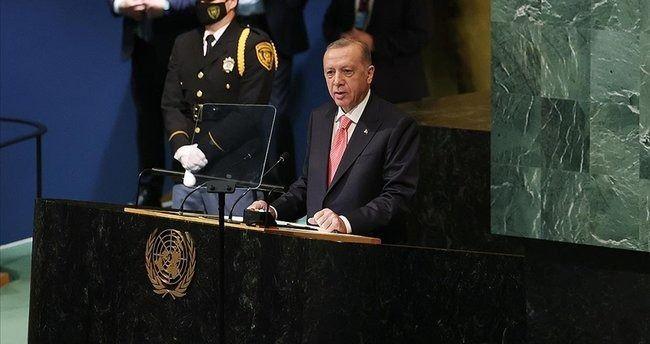 <p>Buradaki temaslarını tamamlayan Erdoğan, Birleşmiş Milletler 77. Genel Kurulu'na katılmak üzere 17-22 Eylül'de ABD'ye gitti.</p>
