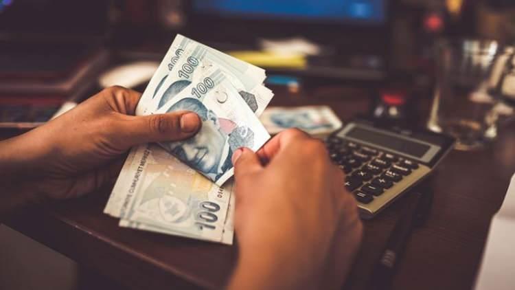 <p> Bu düzenleme ilk çıktığında 5.6 milyon emekli varken bugün 13.9 milyon emekliye hizmet veren Türkiye'ye ulaştık.</p>