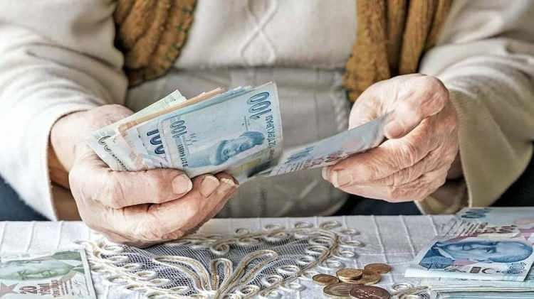 <p>-Belirtilen süre içerisinde tebliği edilen borcu ödemeyenler ile borcun sadece bir kısmını ödeyenlerin kalan süreler için yeniden başvuru yapmaları gerekir.</p>
<p> </p>