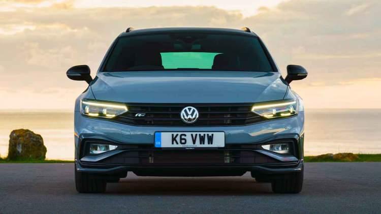 <p><strong>Volkswagen Passat 2,0 TDI 150 PS DSG versiyonu kilometrede 0,86 kuruş yakıt tüketiyor.</strong></p>
<p> </p>