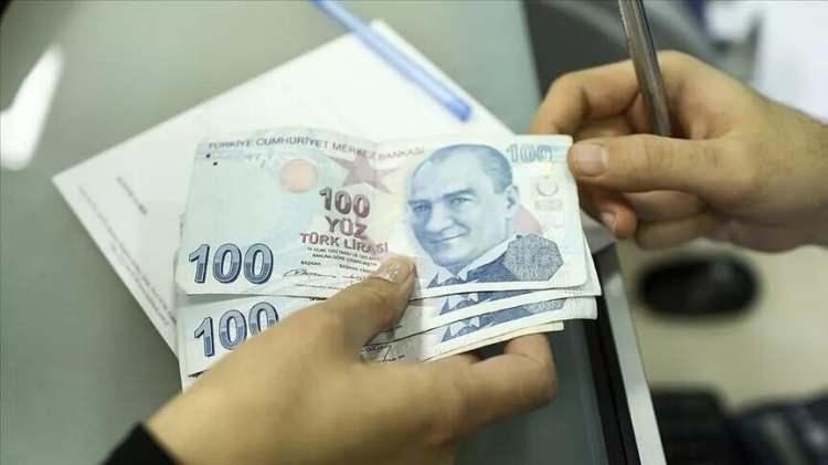 <p>Yüzde 5 Aralık enflasyonu tahminine göre: 3.474 TL</p>
<p> </p>
