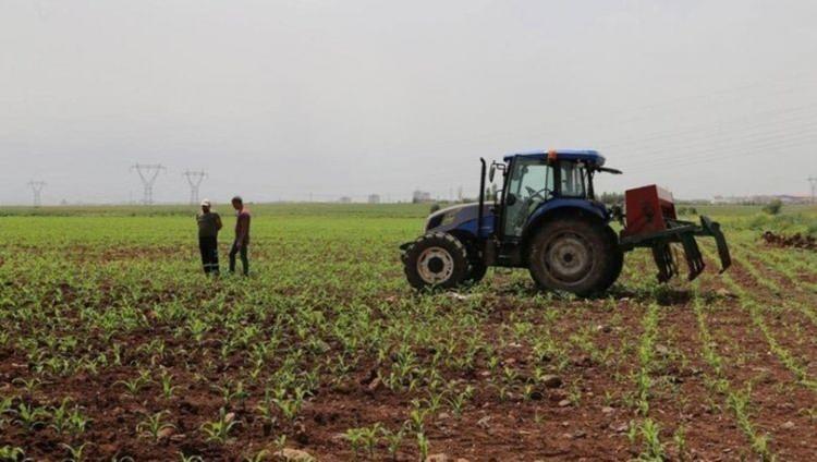 <p>Ayrıca, 31 Aralık 2022'ye kadar &Ccedil;KS başvurusu yapan &ccedil;ift&ccedil;iler, başvurularındaki &uuml;r&uuml;n beyanlarında değişiklik yapmak istediklerinde, bu işlemi 2023 yılı şubat ayı i&ccedil;erisinde e-Devlet ve il/il&ccedil;e m&uuml;d&uuml;rl&uuml;kleri aracılığıyla yapabilecekler.</p>
