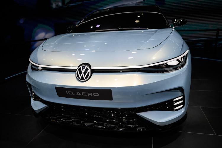 <p>VOLKSWAGEN ID.AERO</p>
