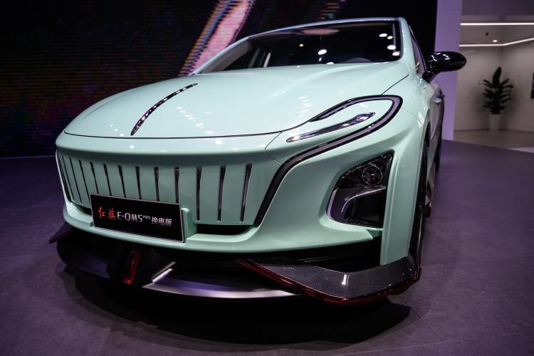 <p>HONGQI E-QM5 PRO</p>
