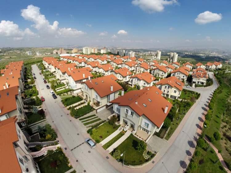 <p> Orta gelirli vatandaşın çektiği kredi, banka tarafından direkt olarak üreticiye aktarılacak. </p>