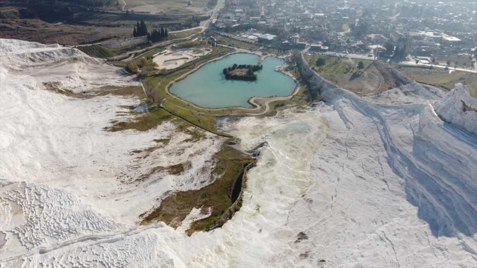 <p>"Mesela geçen yıl haziran ayında Pamukkale'ye en fazla Meksika'dan ziyaretçi geldi. Bu bizim aklımıza bile gelmezdi. </p>

<p> </p>
