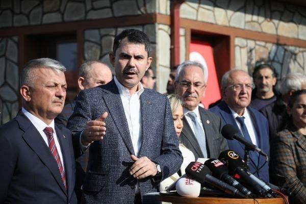 <p>Ankara, Antalya, İstanbul, İzmir bütün illerimizde vatandaşlarımız rahatlıkla ev sahibi olabilecekler. İkinci el konut almak isteyen vatandaşlarımız için de bir çalışma yapıyoruz. İlk Evim Projesi'ne ilk etapta 100 bin konutla başlayacağız ve vatandaşımızın talebi doğrultusunda geliştireceğiz. Tüm dünyada sosyal konut anlayışı kaldırılmışken, biz Sayın Cumhurbaşkanı'mızın liderliğinde vatandaşlarımızın yanında olmaya devam edeceğiz."</p>