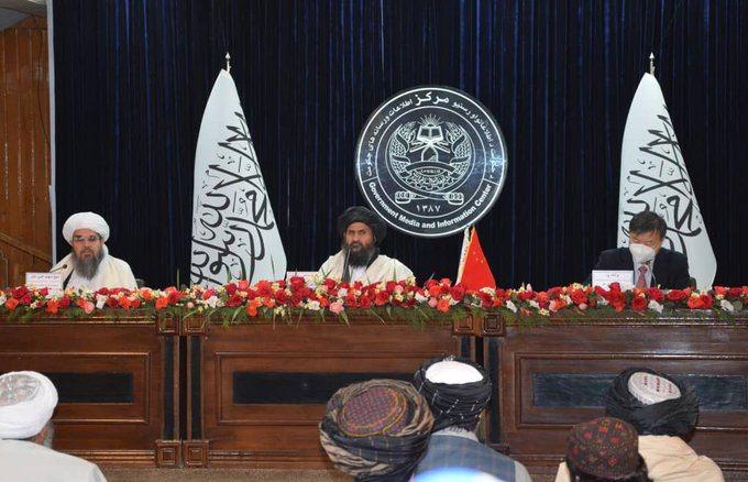 <p>Taliban geçici hükümeti ile Çinli şirket CAPEIC arasında Afganistan'ın kuzeyindeki Amu Nehri çevresinde petrol arama ve çıkarma konusunda sözleşme imzalandı.</p>