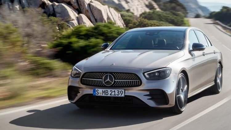 <p>5 bin 336 adet Mercedes <strong>C-Serisi</strong> satıldı.</p>
