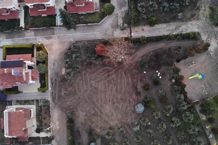 <p> Yaşanan olayla ilgili site yöneticisi H.A. ve kaçak sondajı yapan V.Ç. gözaltına alındı. Olayla ilgili soruşturma sürüyor.</p>