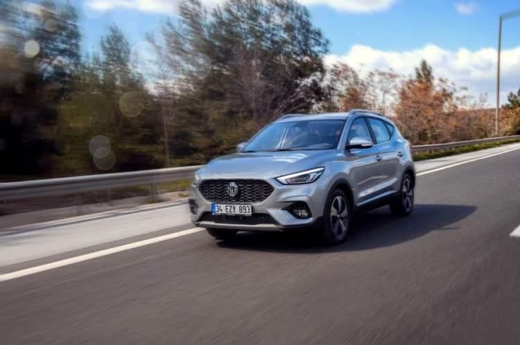 <p><strong>MG</strong></p>
<p> </p>
<p><strong>MG ZS Comfort 1.5 5MT - Benzin - 106 PS</strong></p>
<p> </p>
<p>Aralık 2022 Fiyatı: 563.600 TL<br />
Ocak 2023 Fiyatı: 615.000 TL</p>
<p> </p>
<p><strong>MG ZS Luxury 1.0T 6AT Benzin 111 PS</strong></p>
<p> </p>
<p>Aralık 2022 Fiyatı: 769.000 TL<br />
Ocak 2023 Fiyatı: 789.000 TL</p>