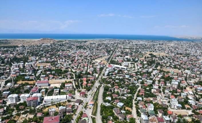 <p>Günümüzde daha yeni teknik araçlarla, imkanlarla daha derine gidilebilir. Çünkü önceki kayıtlarda bu var</p>